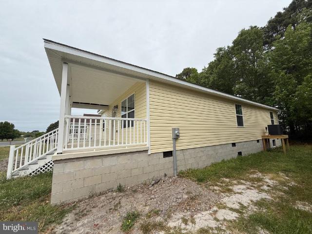 House for sale in Crisfield, Maryland