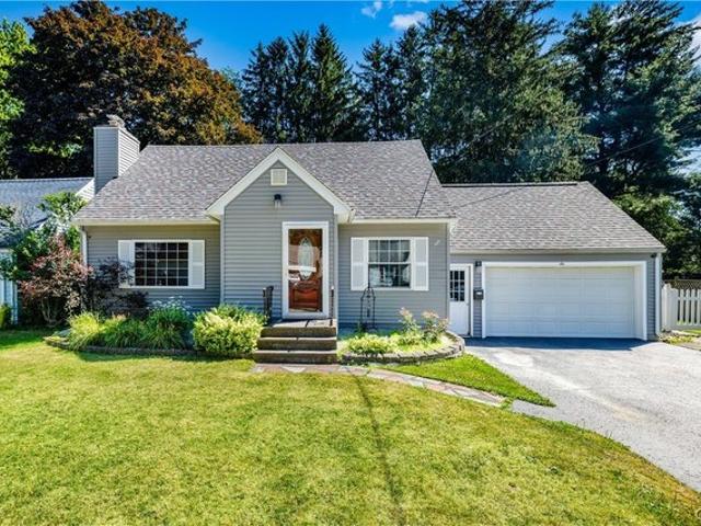 House for sale in Oneida, New York