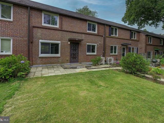 Condo for sale in Greenbelt, Maryland