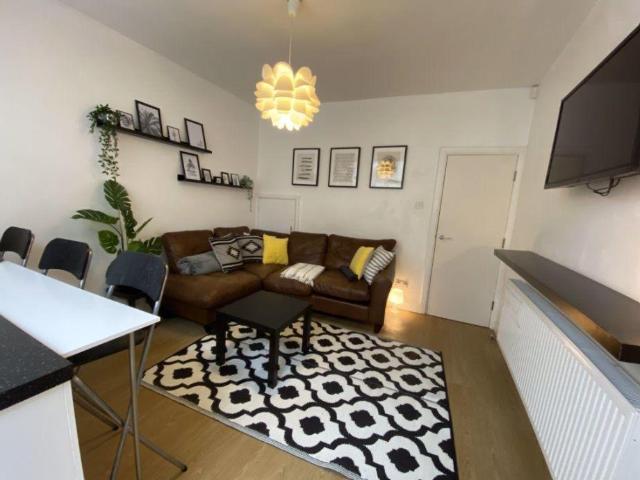 House for rent in Metchley, Birmingham