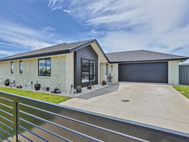 Property for sale in Hastings