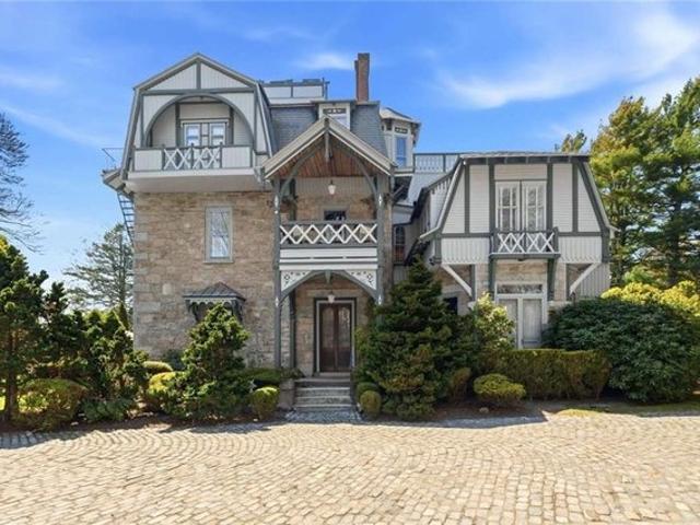 Condo for sale in Newport, Rhode Island