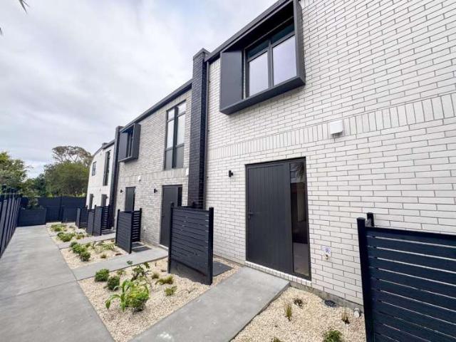 Townhouse for rent in Auckland, Oroua County
