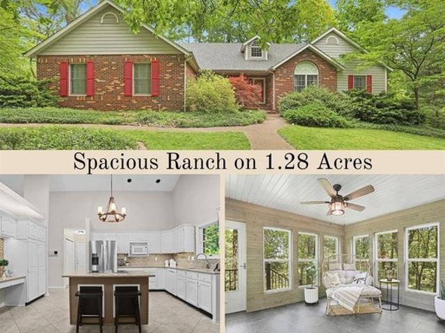 House for sale in Edwardsville, Illinois