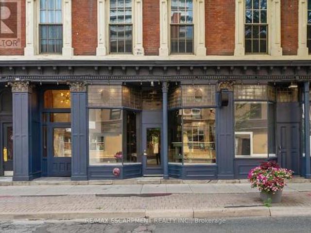 Commercial for rent in Ancaster, Ontario