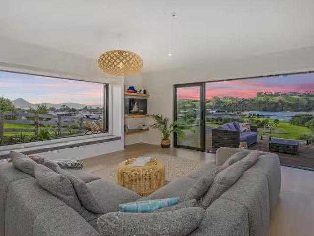 House for sale in Cooks Beach, Waikato