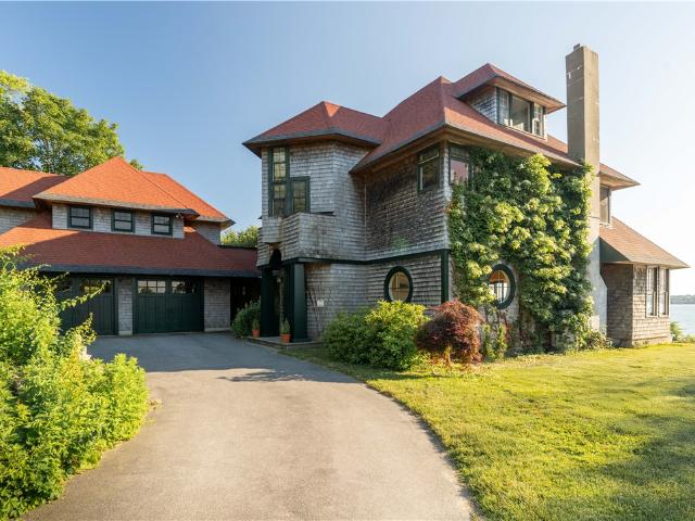 House for sale in Little Compton, Rhode Island