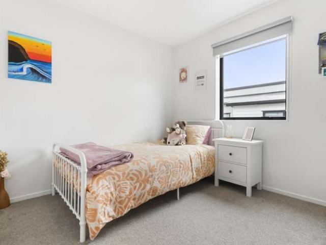 House for sale in Paremoremo
