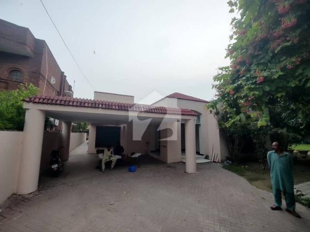 House for sale in لاہور, لاہور ڈویژن