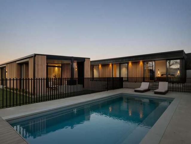 House for sale in Otakou