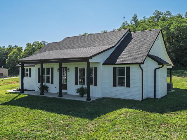 House for sale in Warsaw, Kentucky