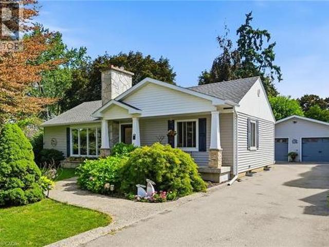 House for sale in Niagara, Ontario