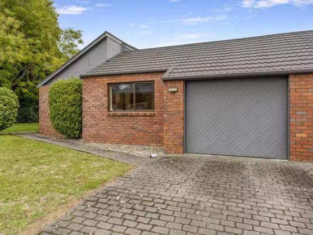 House for sale in Paraparaumu, Wellington