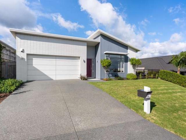 House for sale in Awhitu, Oroua County