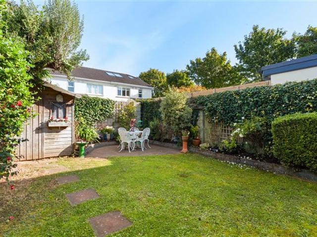 Detached House for sale in Bluebell, North Tipperary