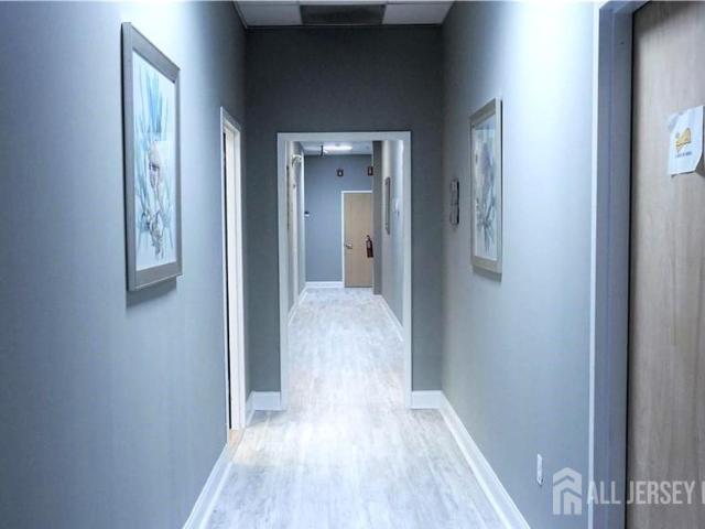 Commercial for sale in Edison, New Jersey