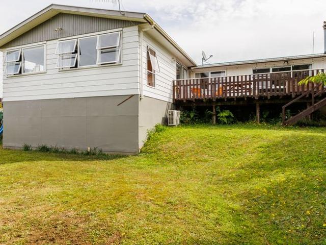 House for rent in Halcombe