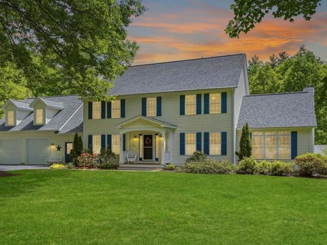 House for sale in New Hampshire