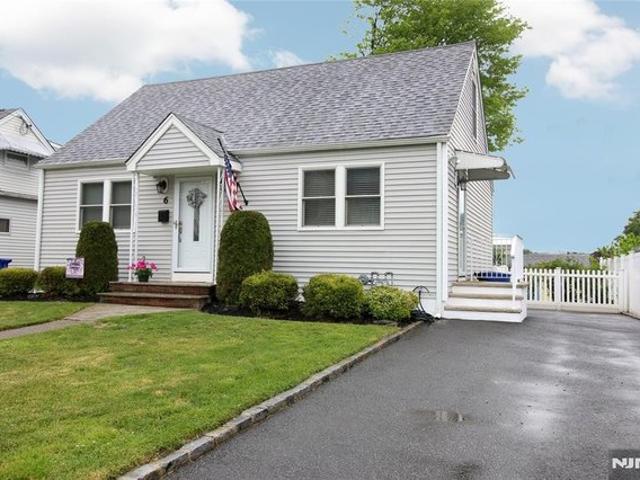 House for sale in Passaic, New Jersey