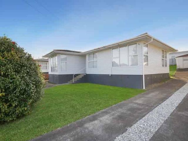 House for rent in Owhata, Oroua County