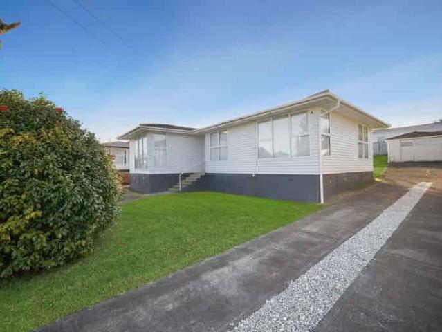 House for rent in Owhata, Oroua County