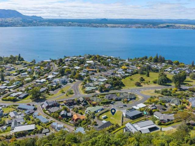 Land for sale in Acacia Bay, Waikato