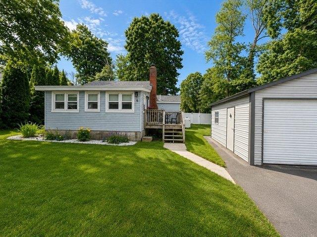 House for sale in Hampden, Massachusetts