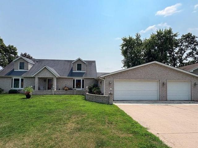 House for sale in East Dubuque, Jo Daviess County