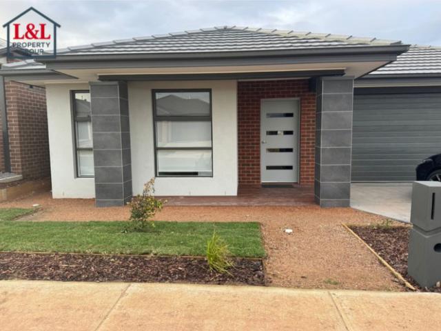 Room for rent in Camerons Creek, Victoria