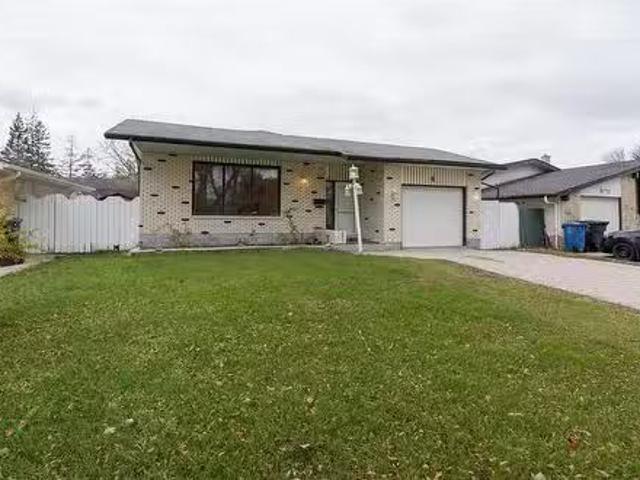 House for sale in East St. Paul, Manitoba