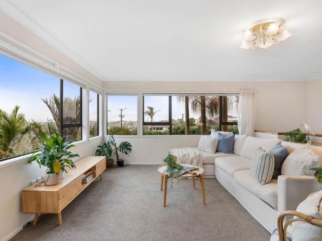 House for rent in Whangaparaoa, Oroua County