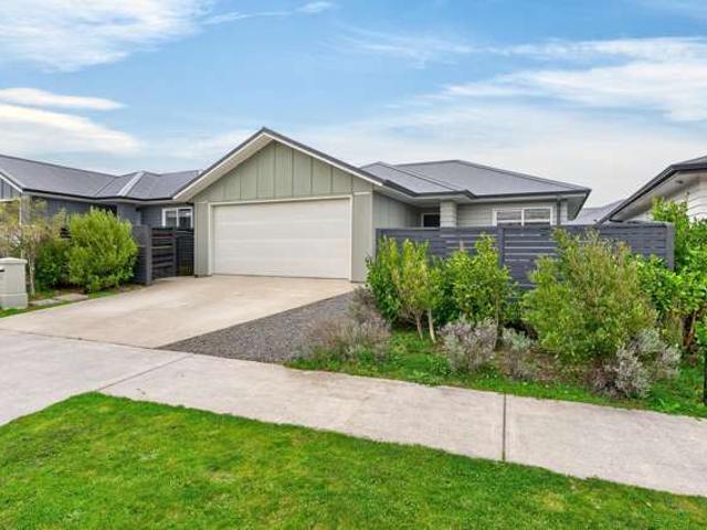 House for sale in Days Bay, Wellington