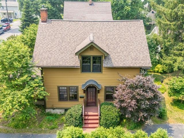 House for sale in Pittsford, New York
