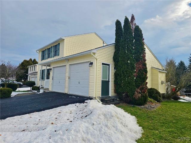 House for sale in Elbridge, New York