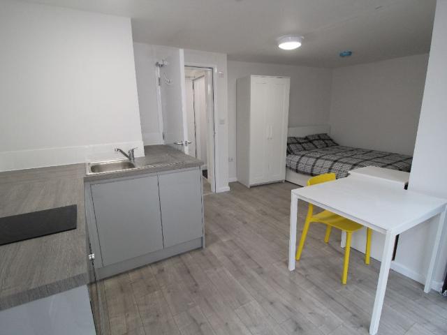 Studio for rent in Plungington, Higher Bartle