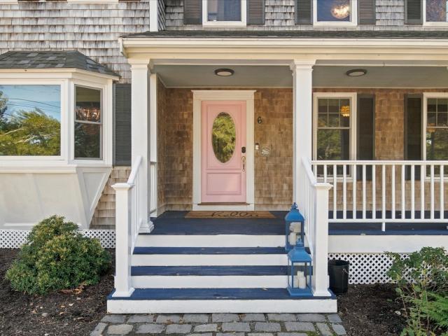 House for sale in Sagamore Beach, Bourne