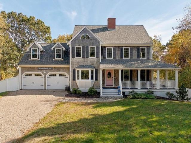 House for sale in Sagamore Beach, Bourne
