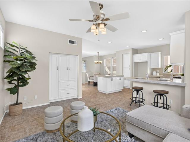 House for sale in Oak Creek, Irvine