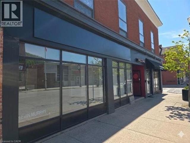 Commercial for rent in Niagara, Ontario