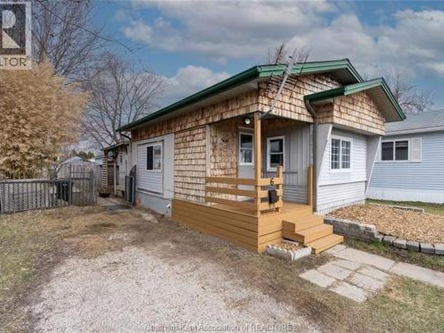 House for sale in Essex, Ontario