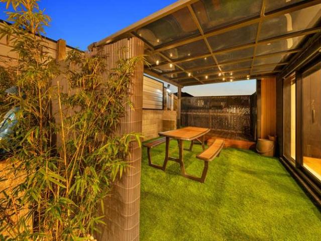 House for sale in Oratia