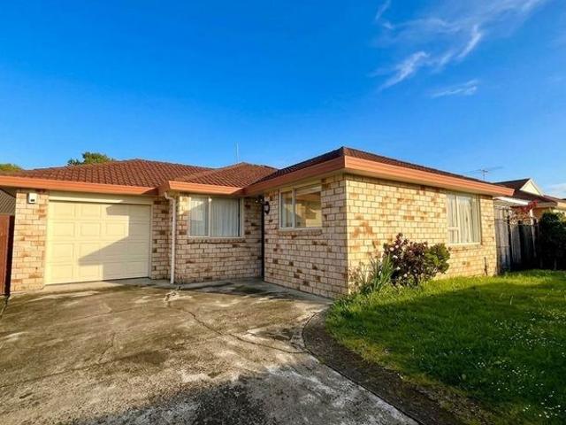 House for rent in Awhitu, Oroua County