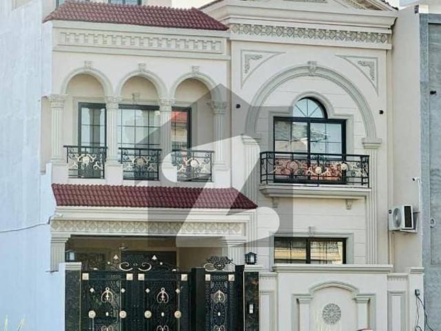 House for sale in Sialkot, Islamabad Capital Territory