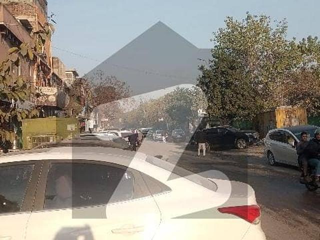 Building for sale in Islamabad