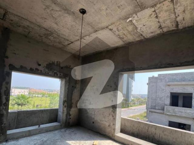 House for sale in Sarai Alamgir, Punjab