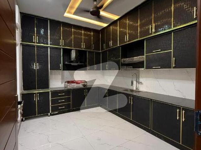 House for sale in Sialkot, Islamabad Capital Territory