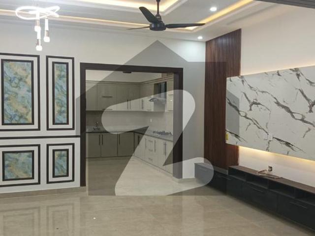 House for sale in Sialkot, Islamabad Capital Territory