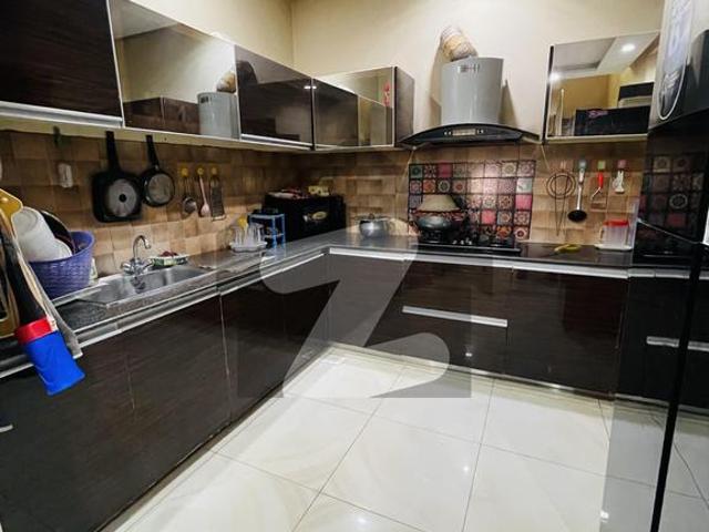 House for sale in Faisalabad, Islamabad Capital Territory