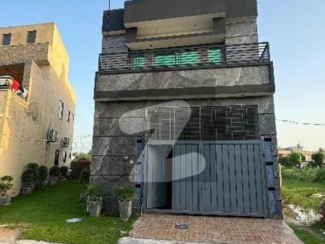 House for sale in Gujrat, Punjab