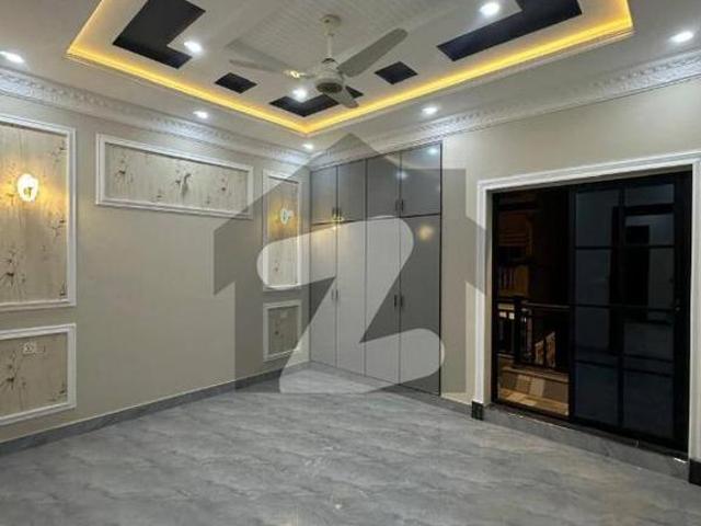 House for sale in سیالکوٹ, گوجرانوالہ ڈویژن